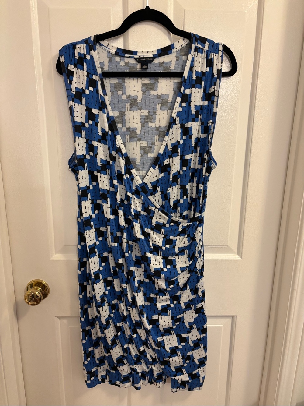 Banana Republic Blue, White & Black Geometric Patterned Faux Wrap Dress